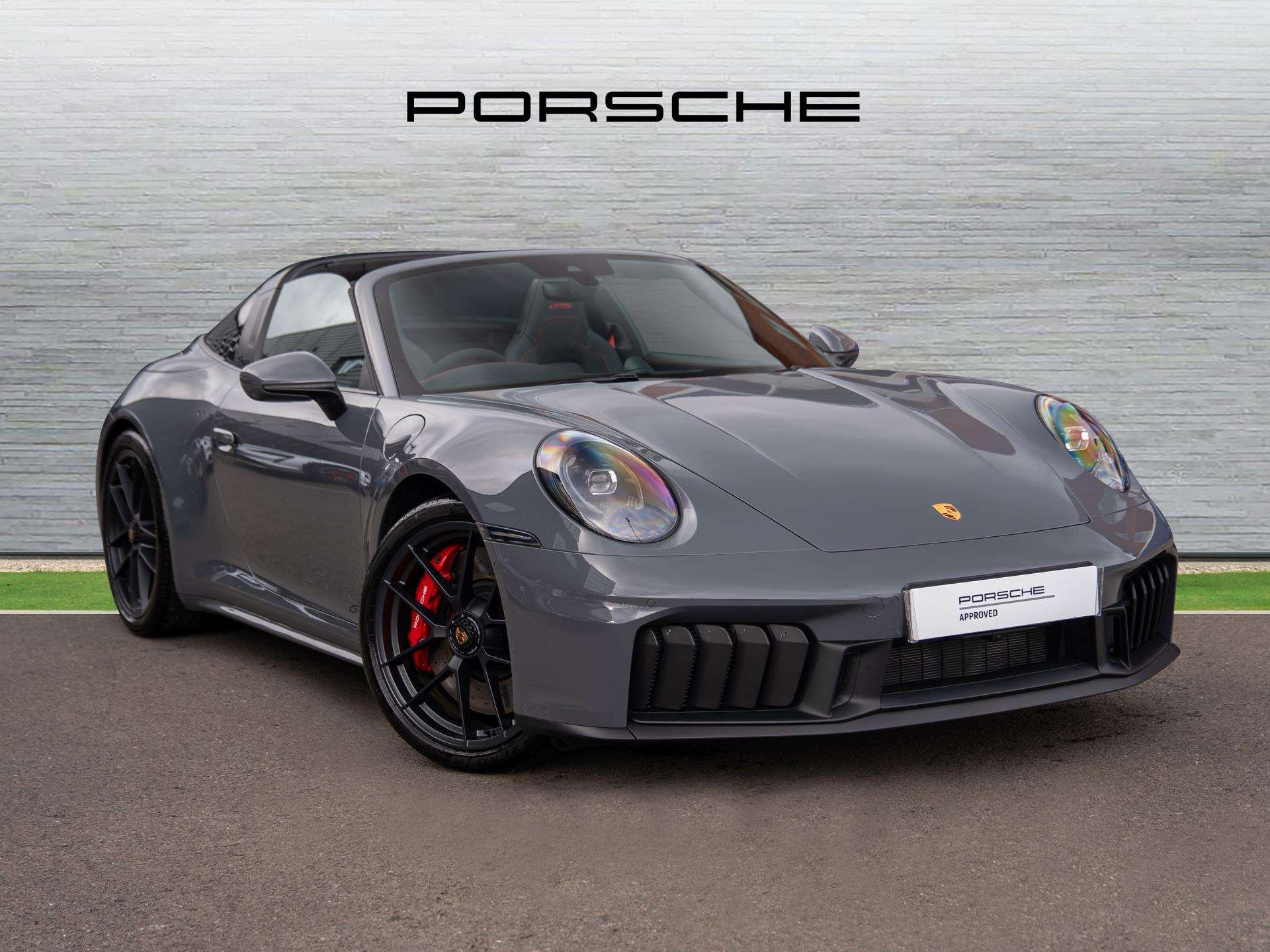 Main listing image - Porsche 911