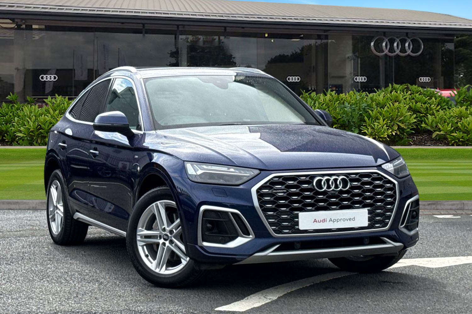 Main listing image - Audi Q5 Sportback