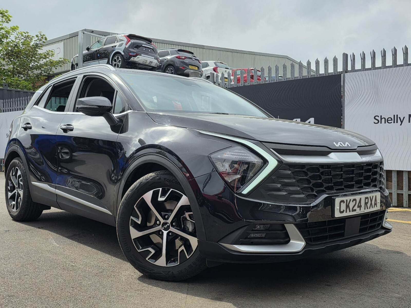 Main listing image - Kia Sportage
