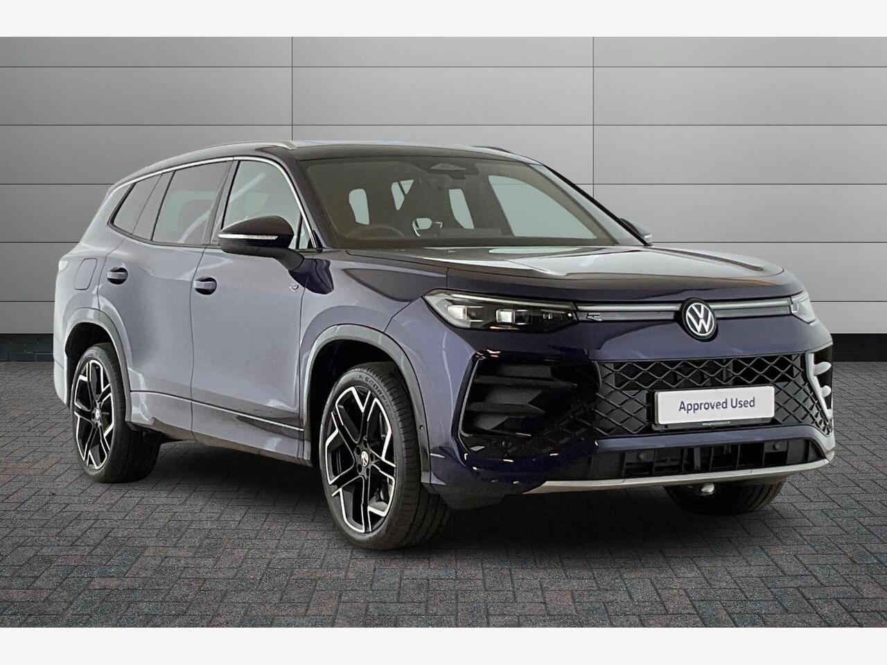 Main listing image - Volkswagen Tayron