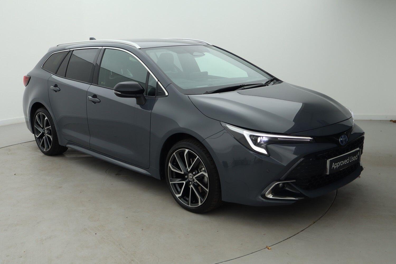 Main listing image - Toyota Corolla