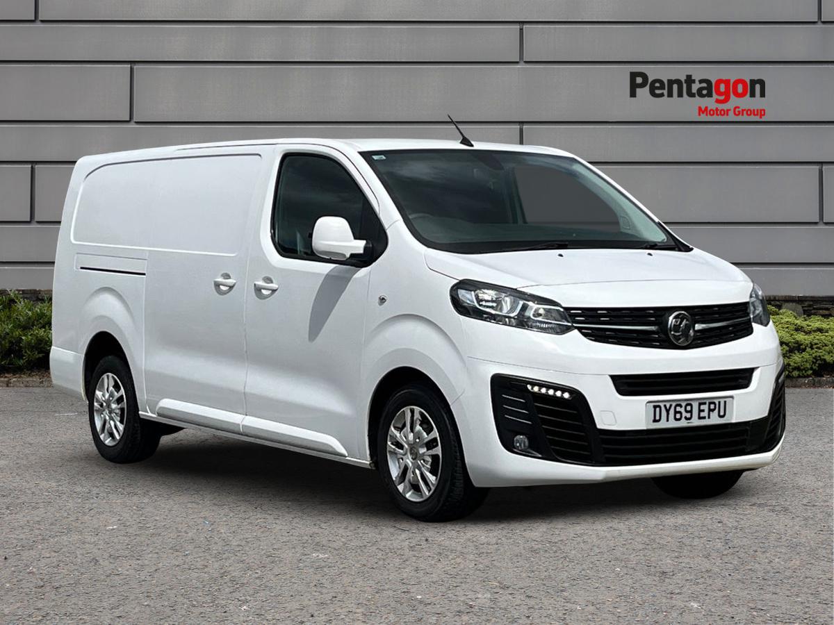 Main listing image - Vauxhall Vivaro