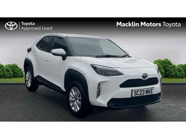 Main listing image - Toyota Yaris Cross