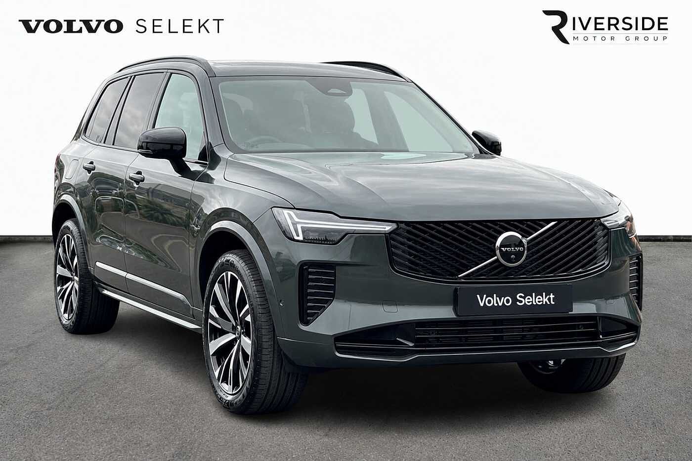 Main listing image - Volvo XC90