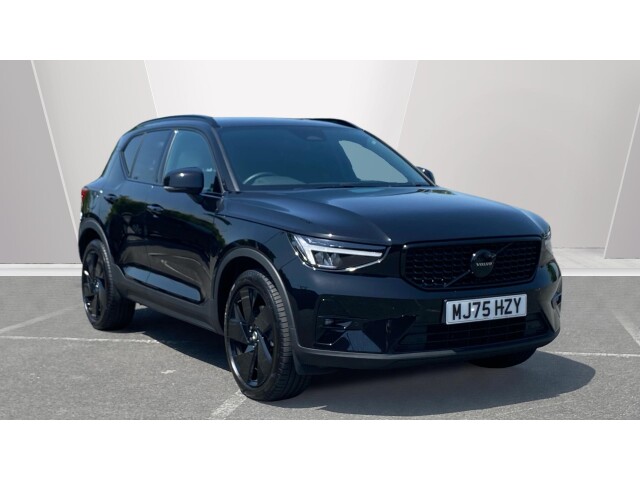 Main listing image - Volvo XC40