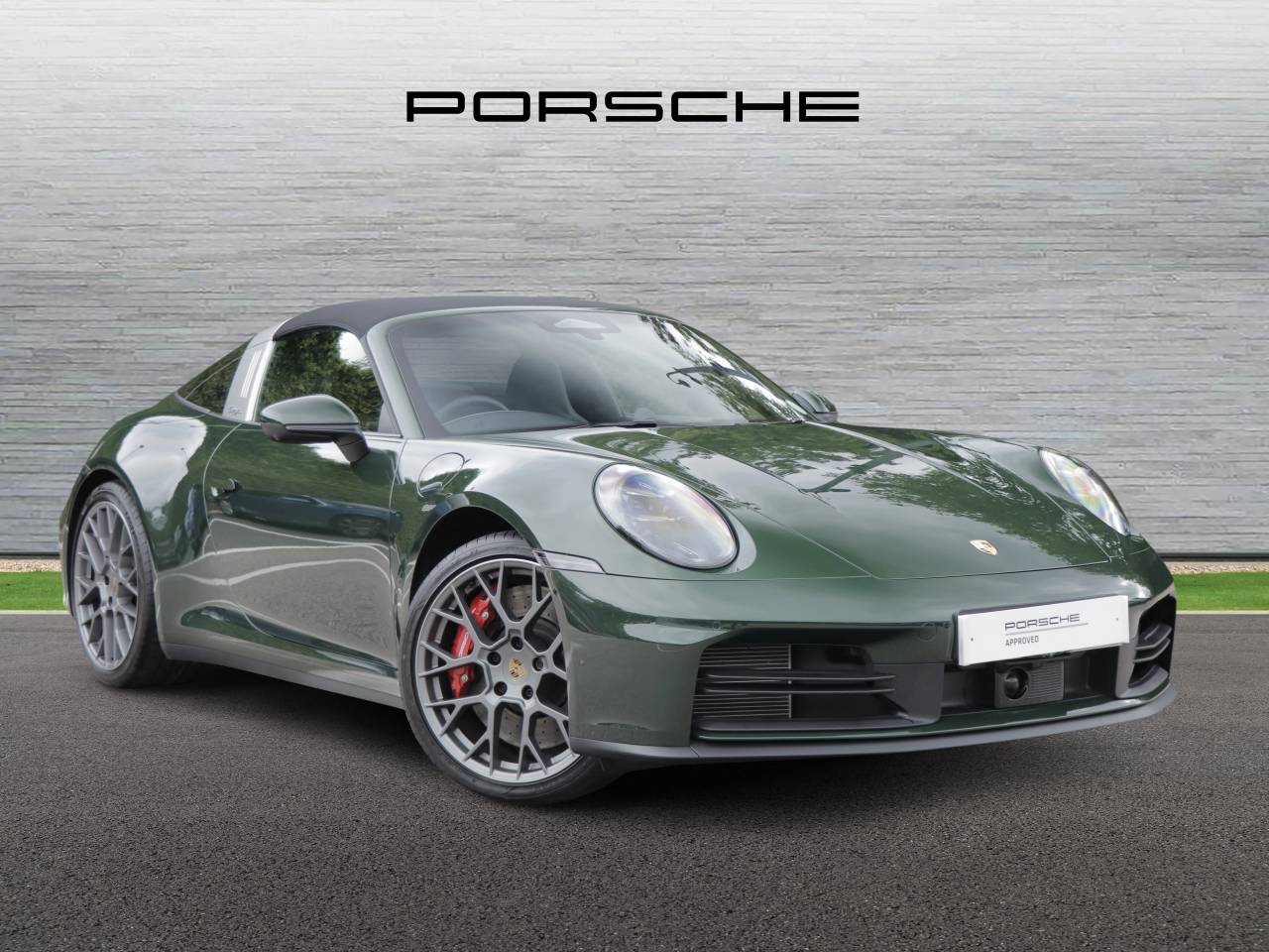 Main listing image - Porsche 911