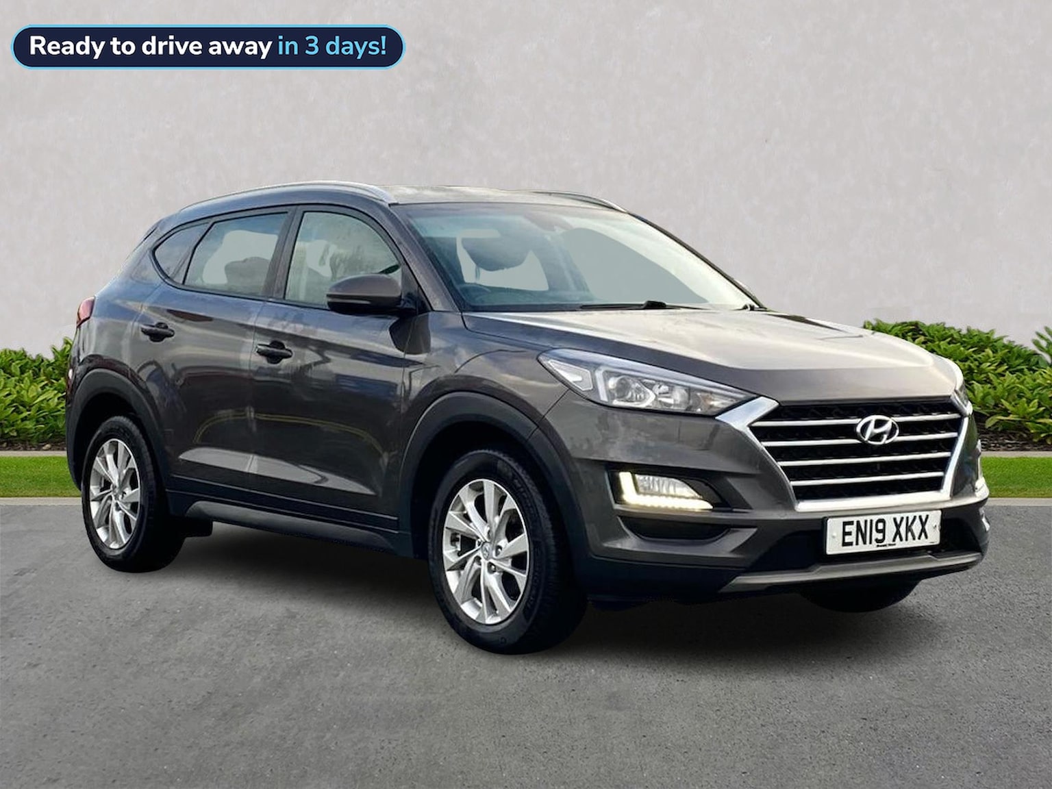 Main listing image - Hyundai Tucson