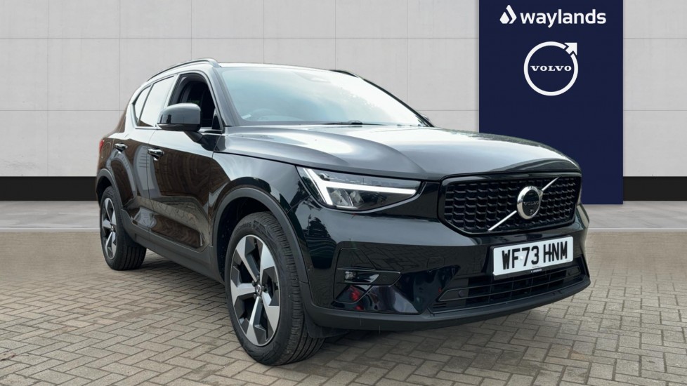 Main listing image - Volvo XC40