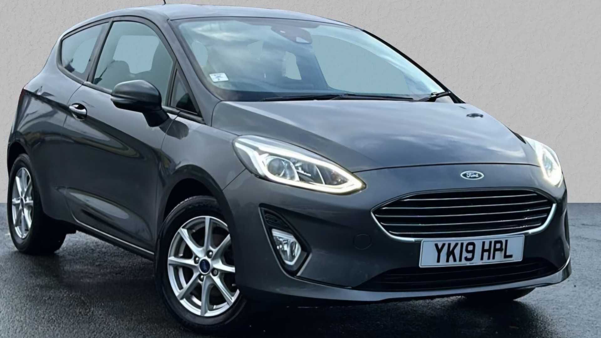 Main listing image - Ford Fiesta