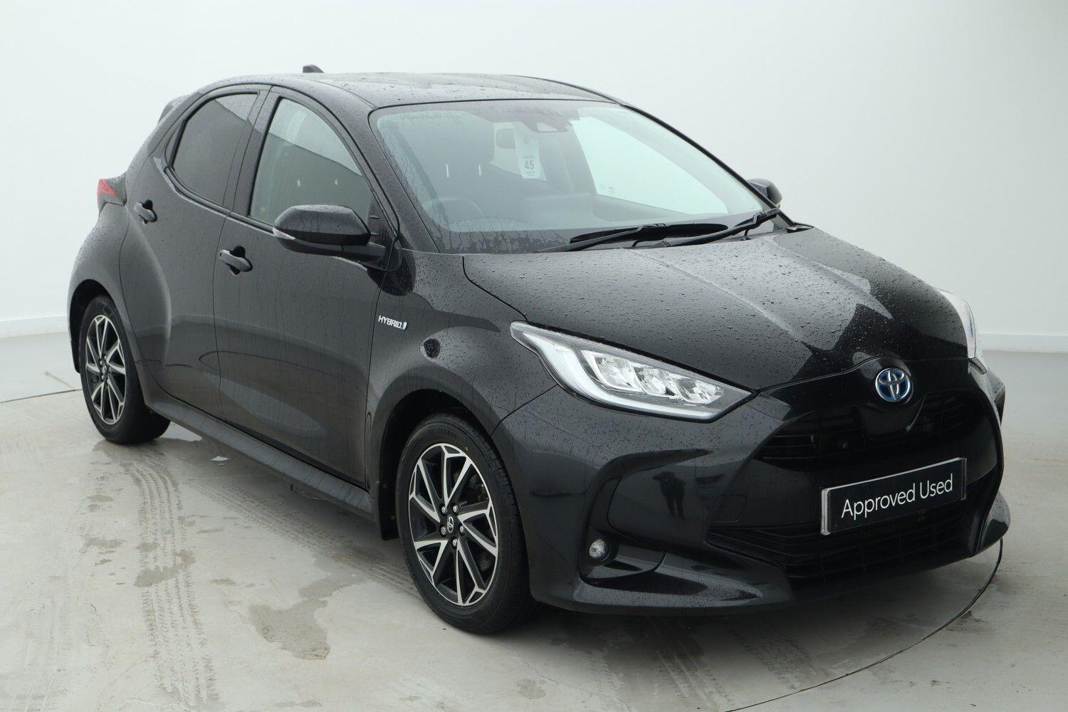 Main listing image - Toyota Yaris