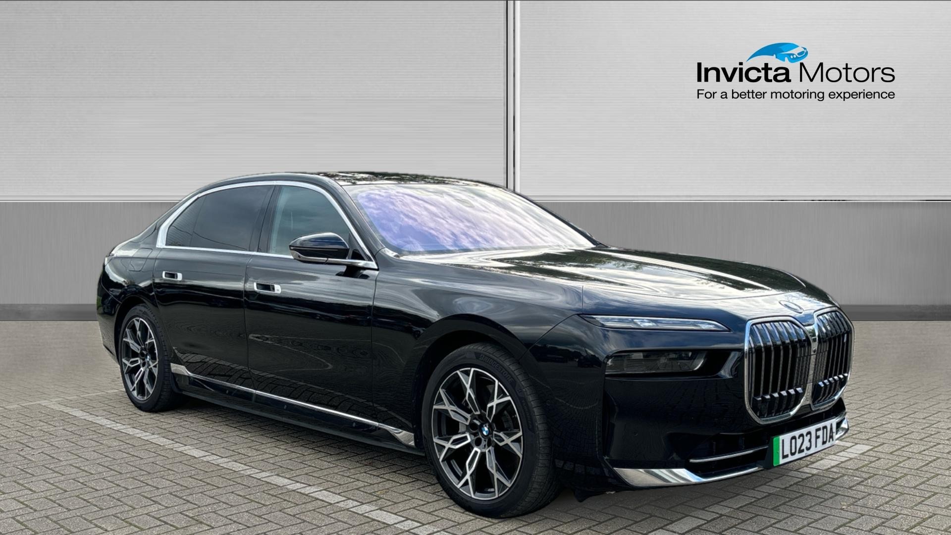 Main listing image - BMW i7