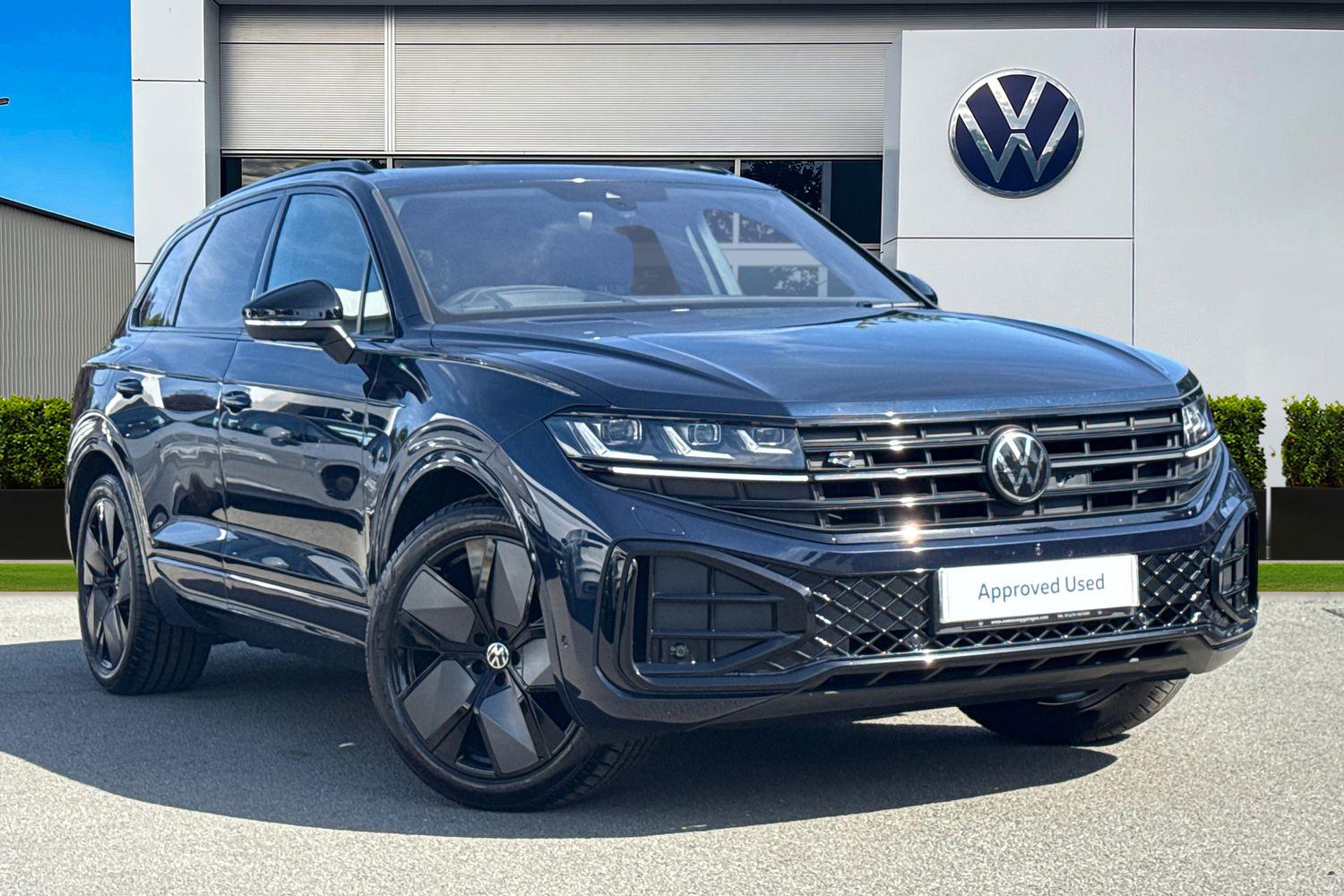 Main listing image - Volkswagen Touareg