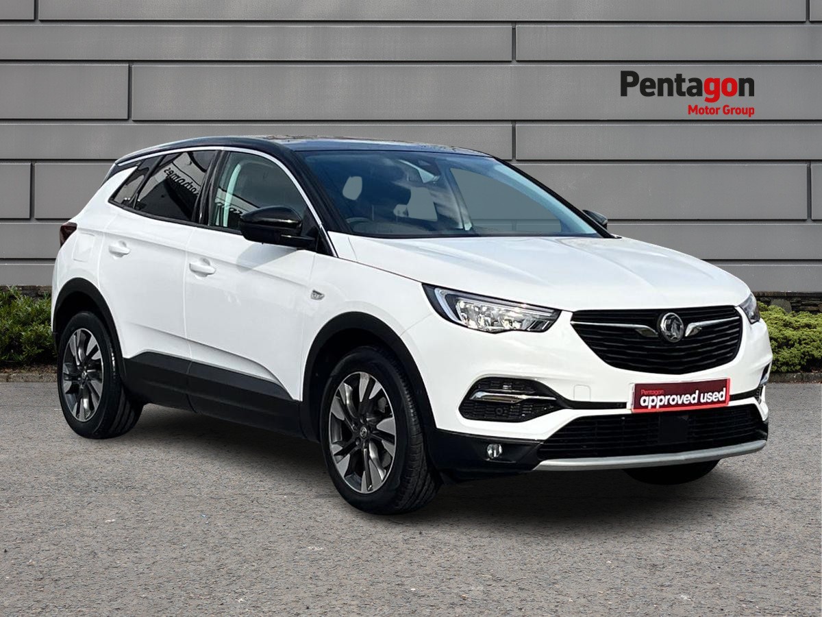 Main listing image - Vauxhall Grandland X