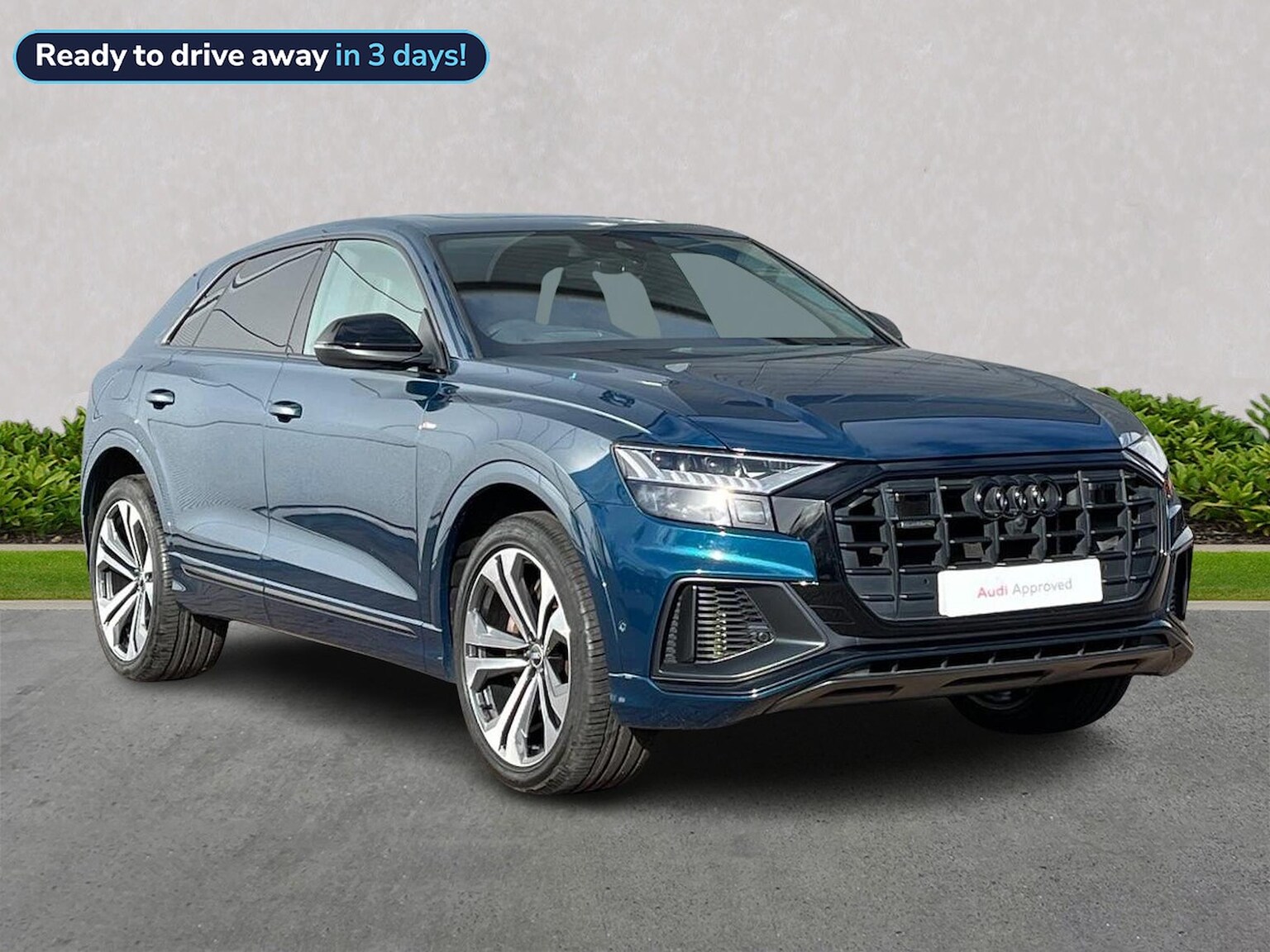 Main listing image - Audi Q8