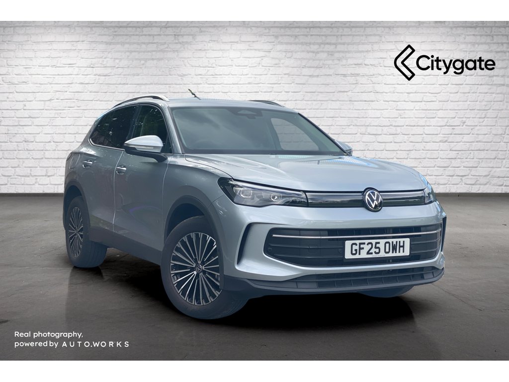 Main listing image - Volkswagen Tiguan