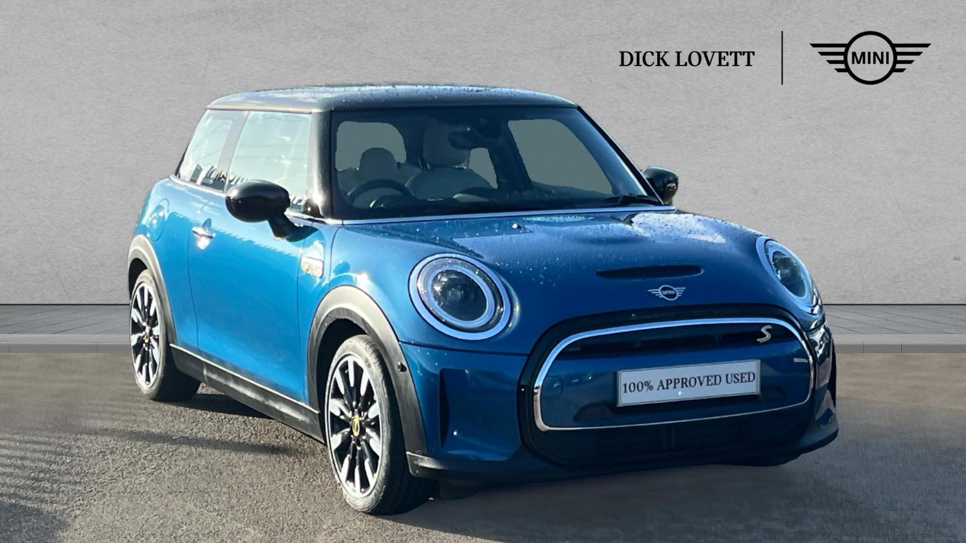 Main listing image - MINI Electric