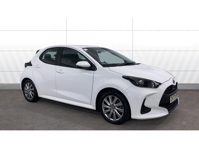 Main listing image - Toyota Yaris