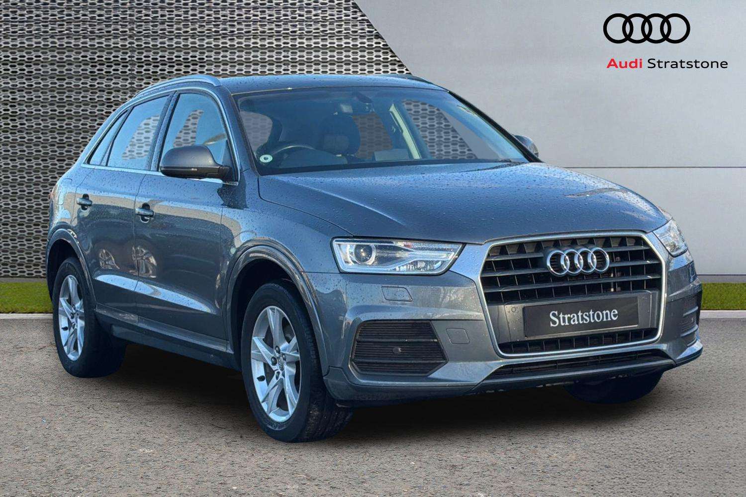 Main listing image - Audi Q3
