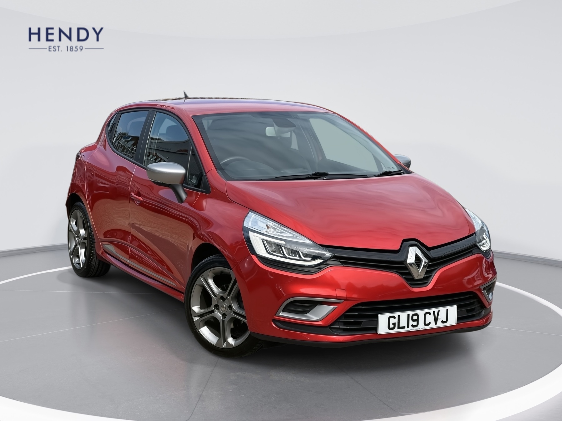 Main listing image - Renault Clio