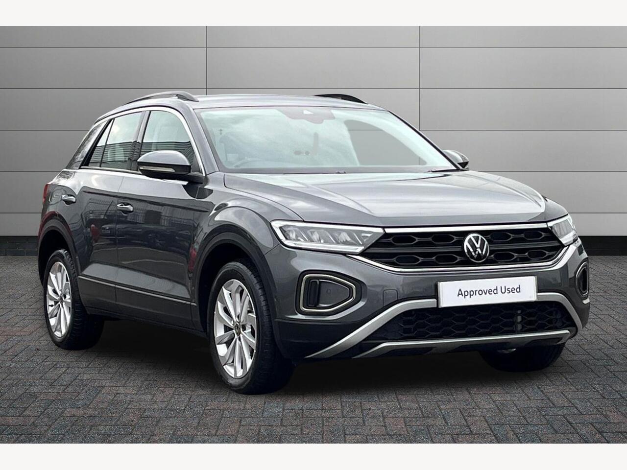 Main listing image - Volkswagen T-Roc