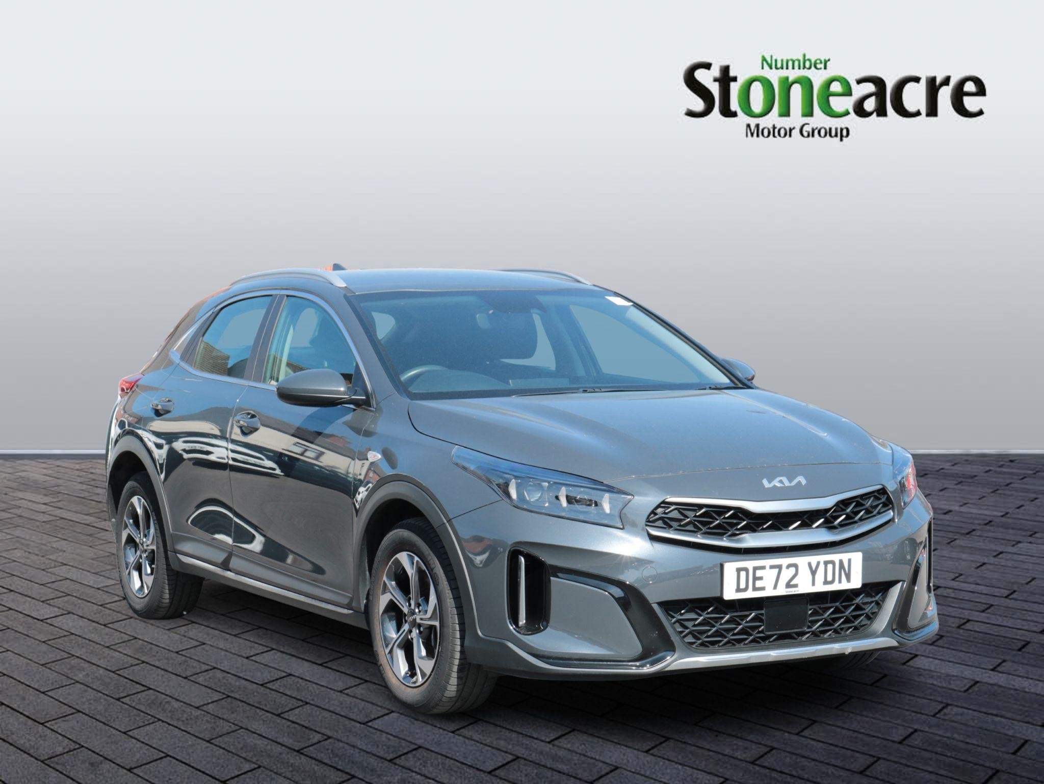 Main listing image - Kia XCeed