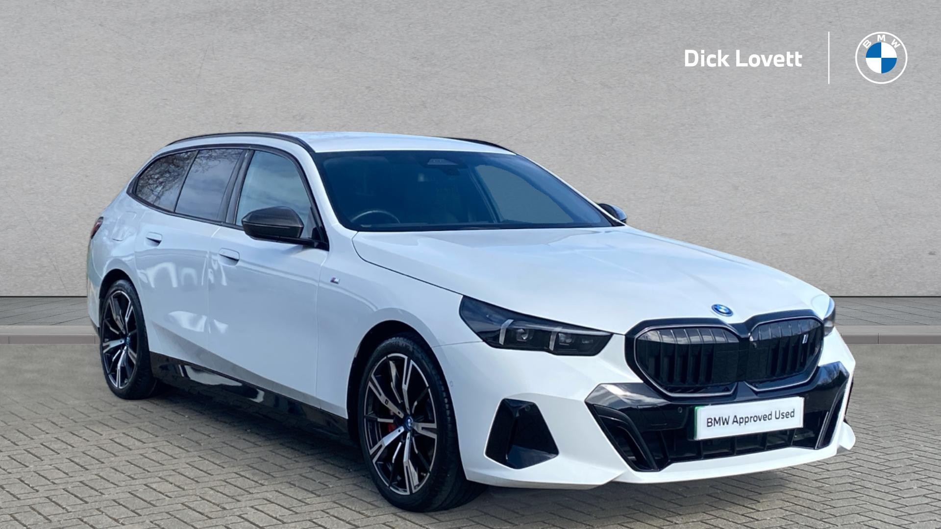 Main listing image - BMW i5