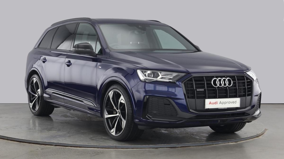 Main listing image - Audi Q7