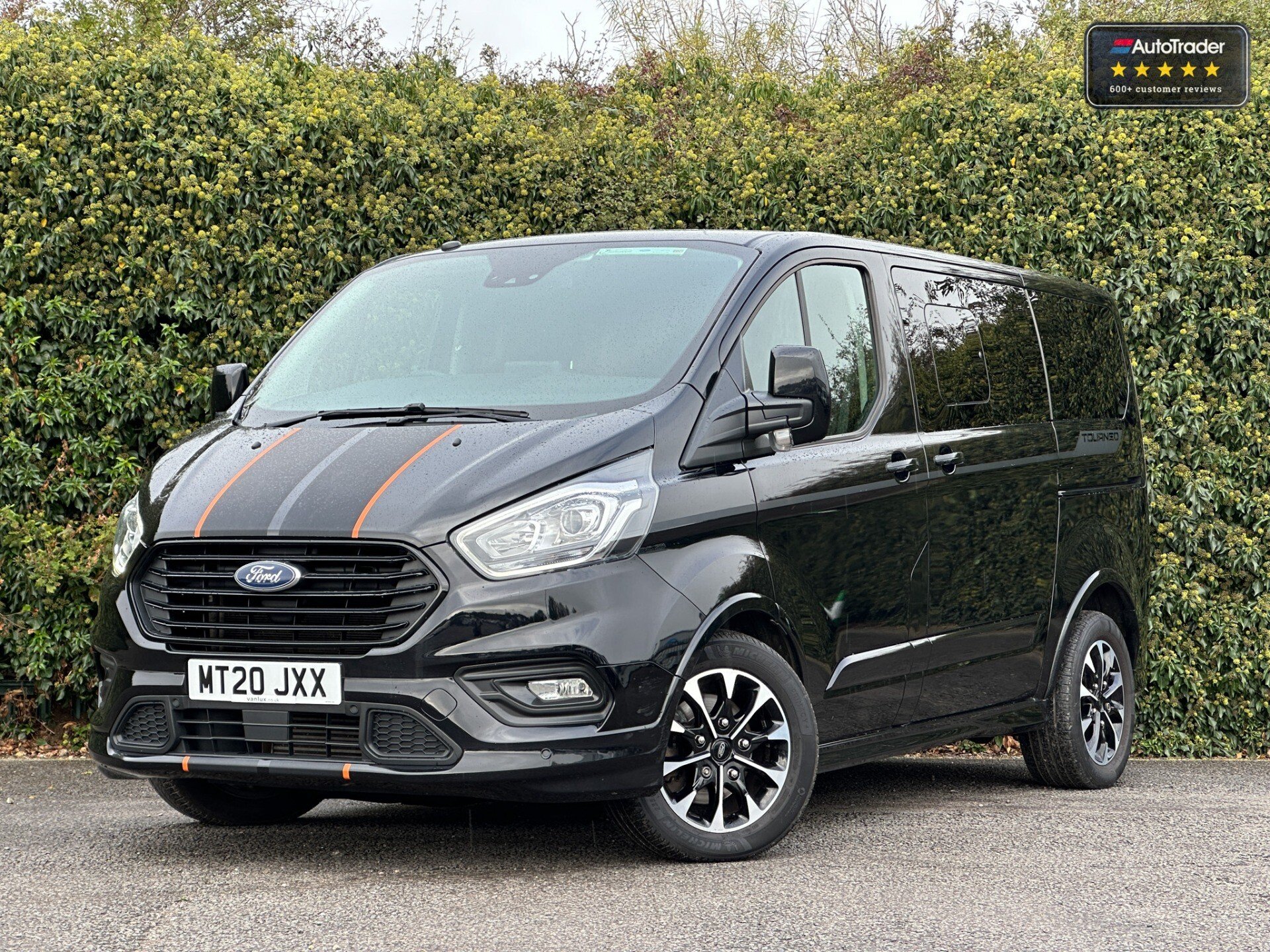 Main listing image - Ford Tourneo Custom