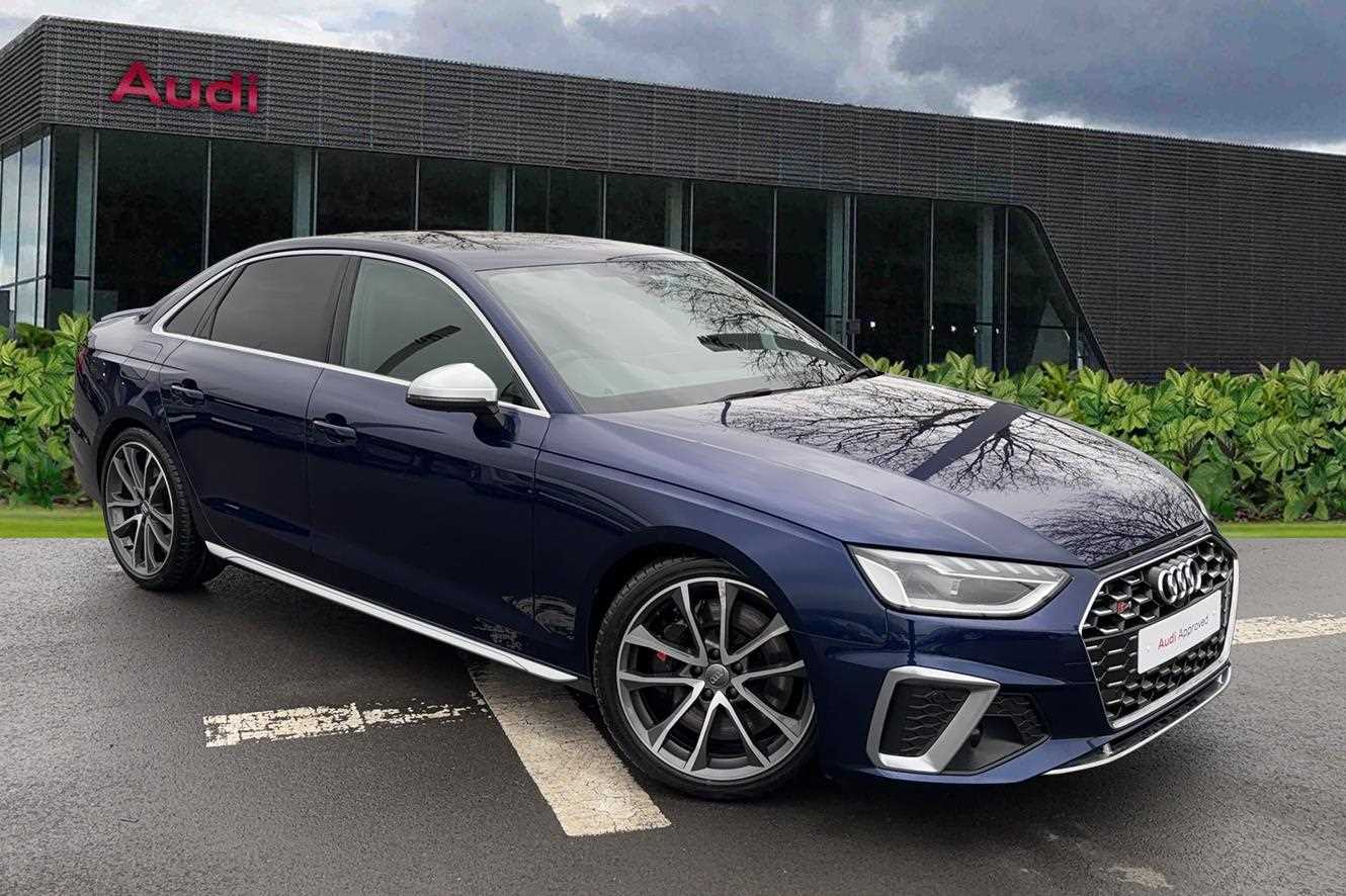 Main listing image - Audi S4