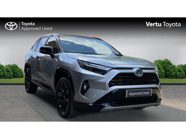 Main listing image - Toyota RAV4