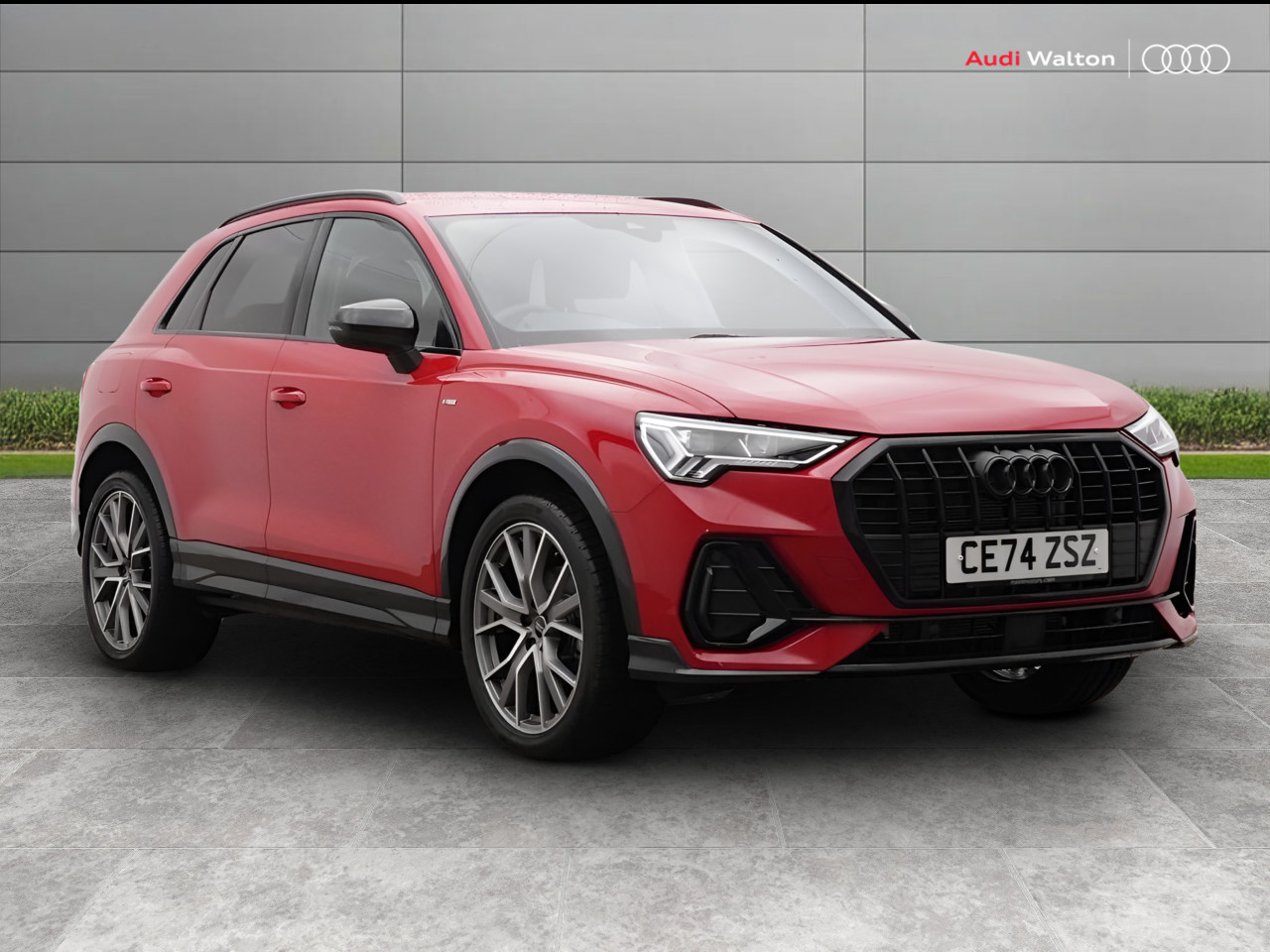 Main listing image - Audi Q3