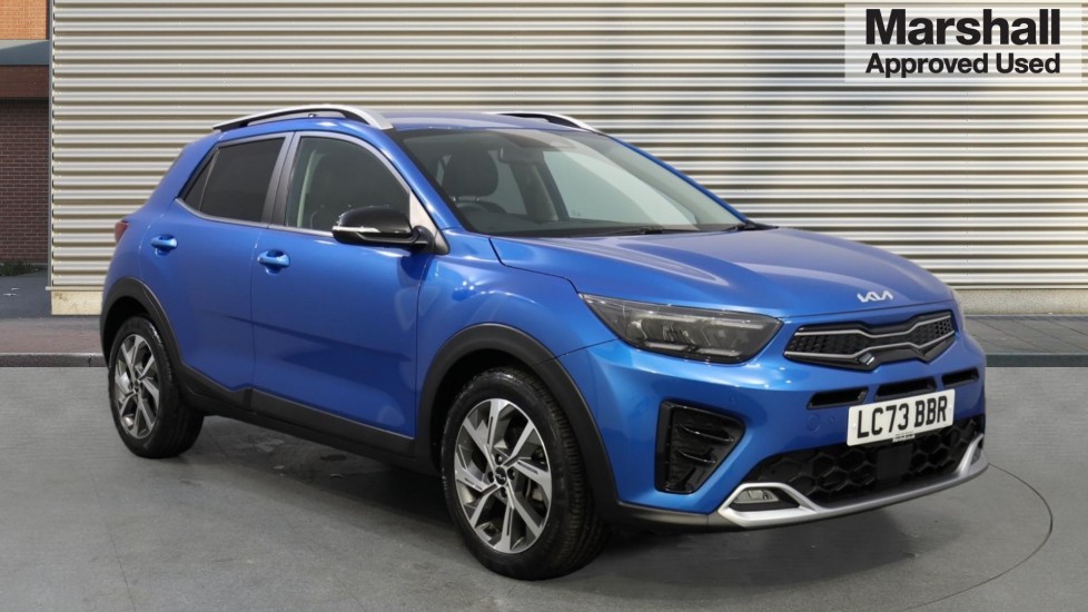 Main listing image - Kia Stonic