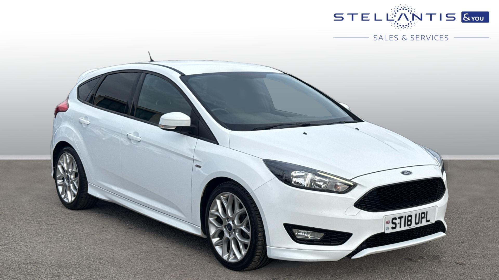 Main listing image - Ford Focus