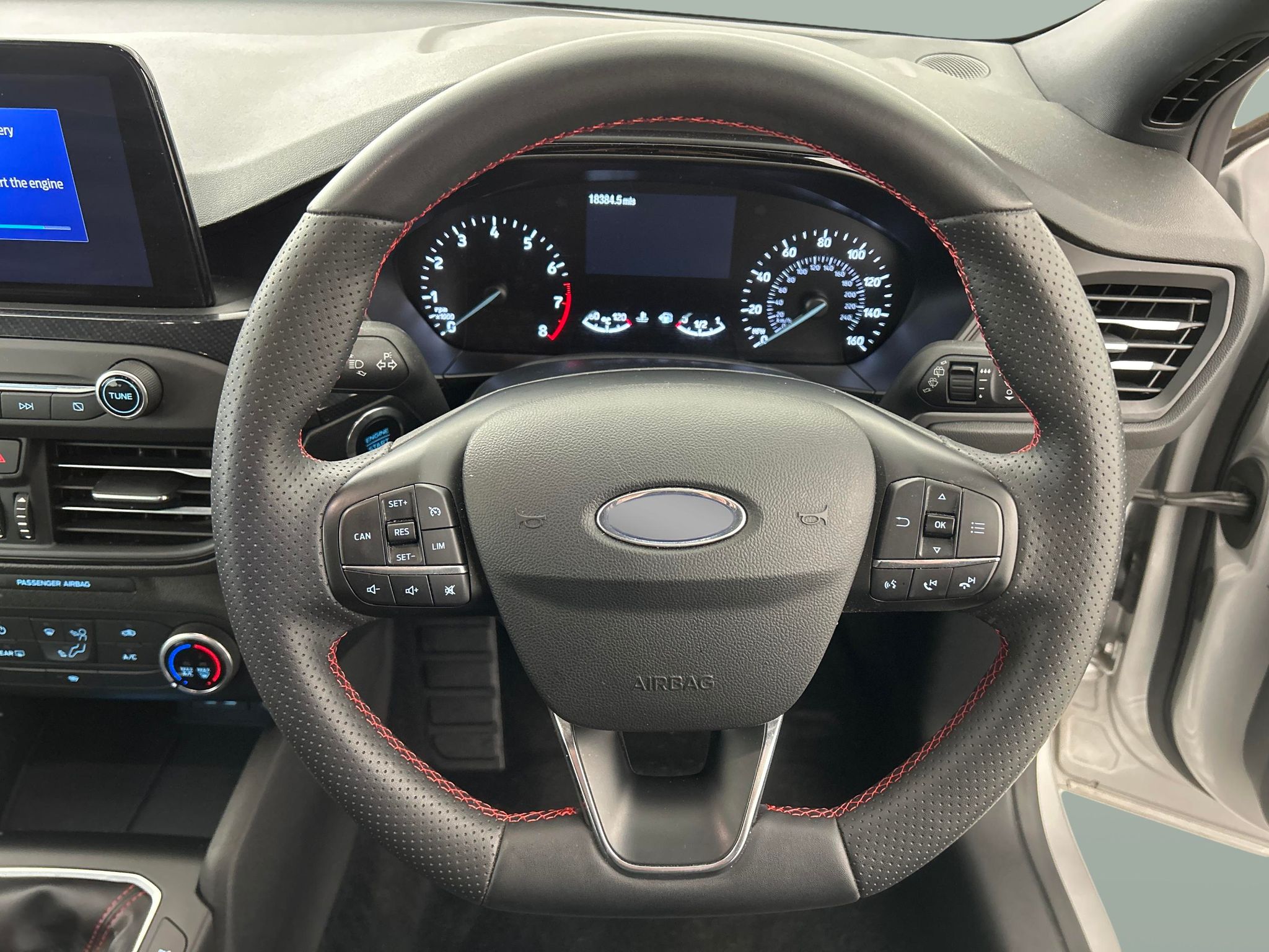 Main listing image - Ford Focus