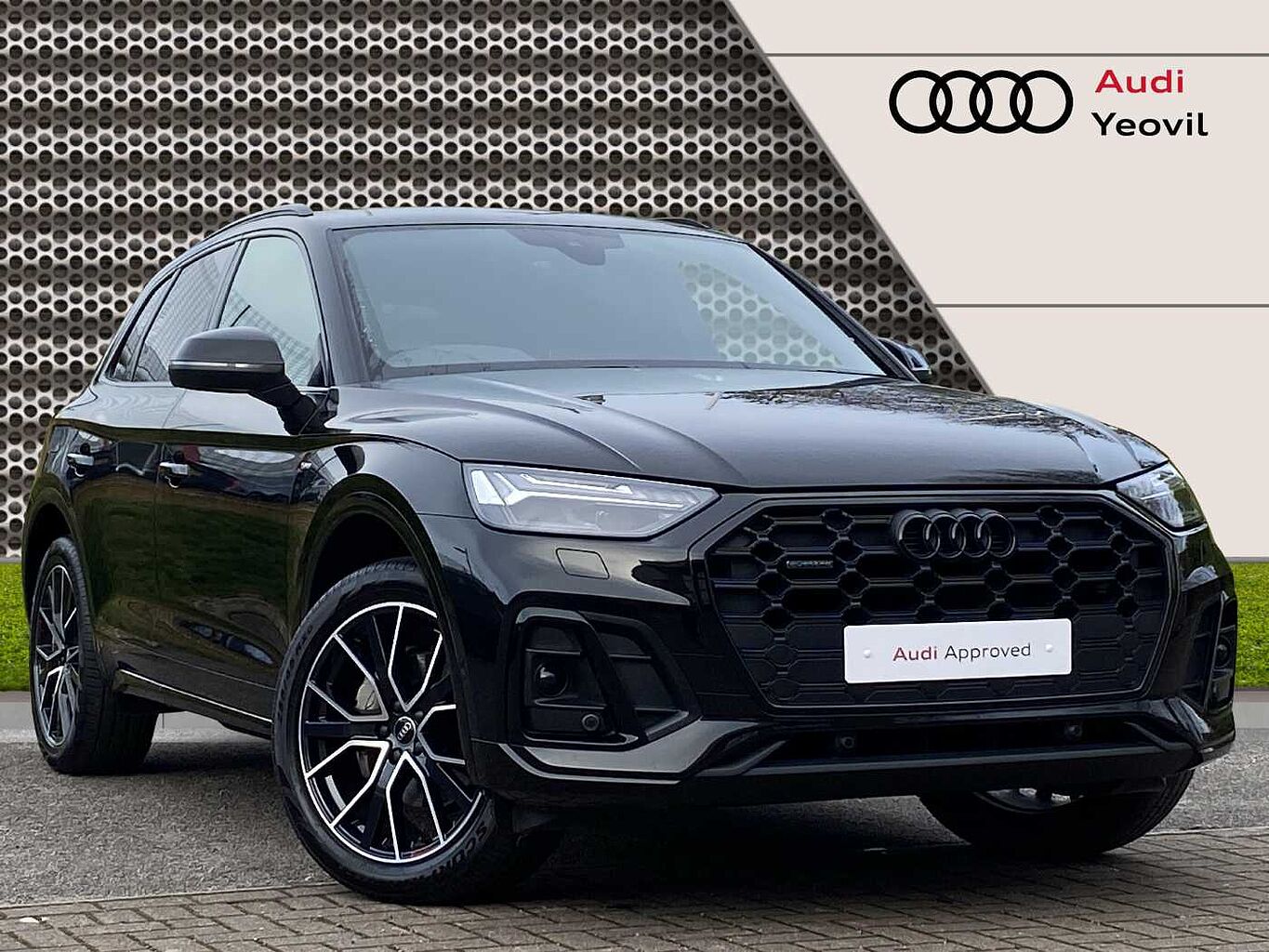 Main listing image - Audi Q5