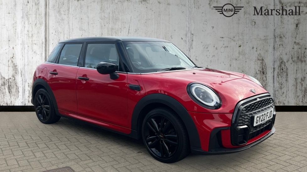 Main listing image - MINI Hatchback 5dr