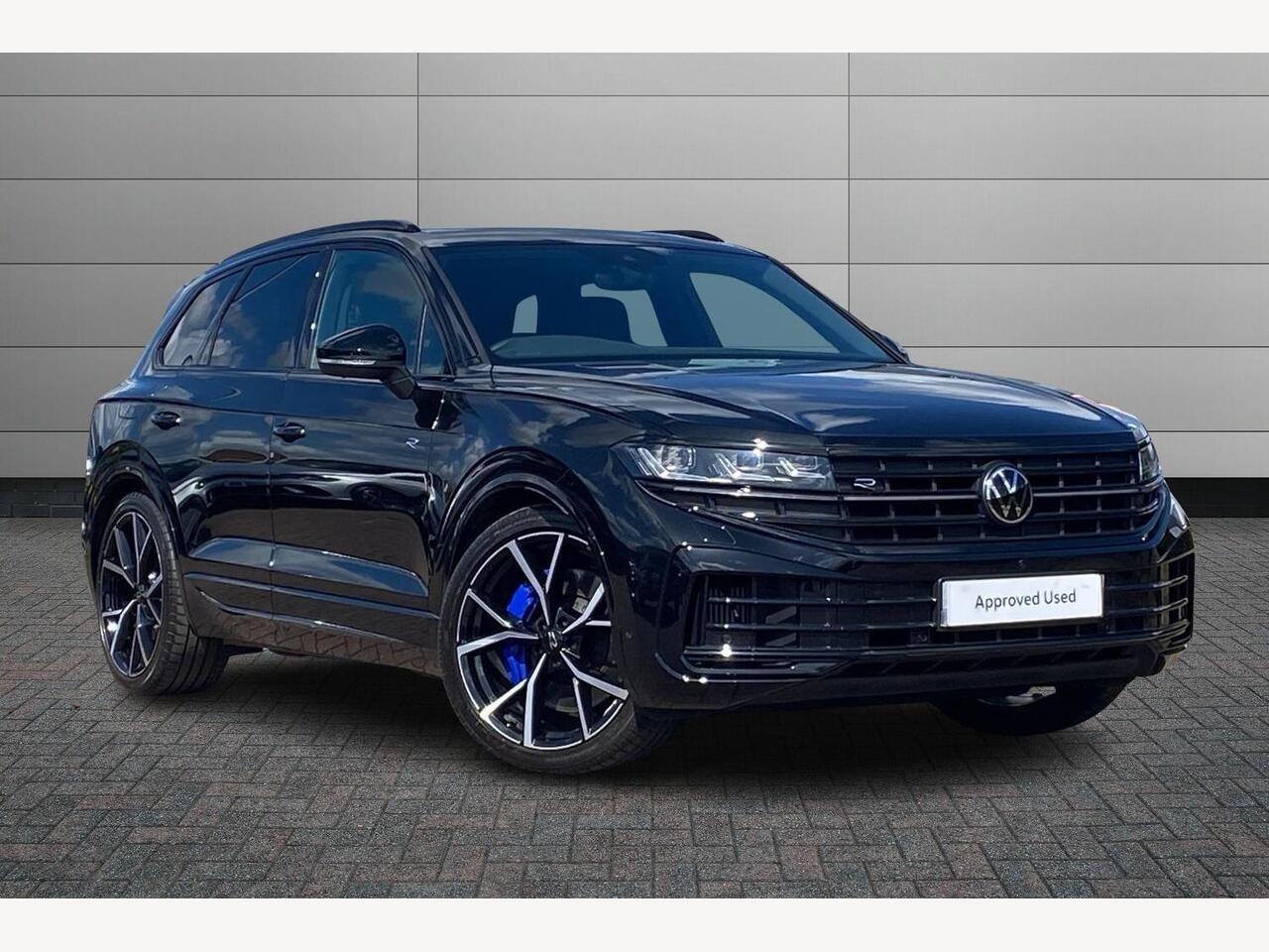 Main listing image - Volkswagen Touareg