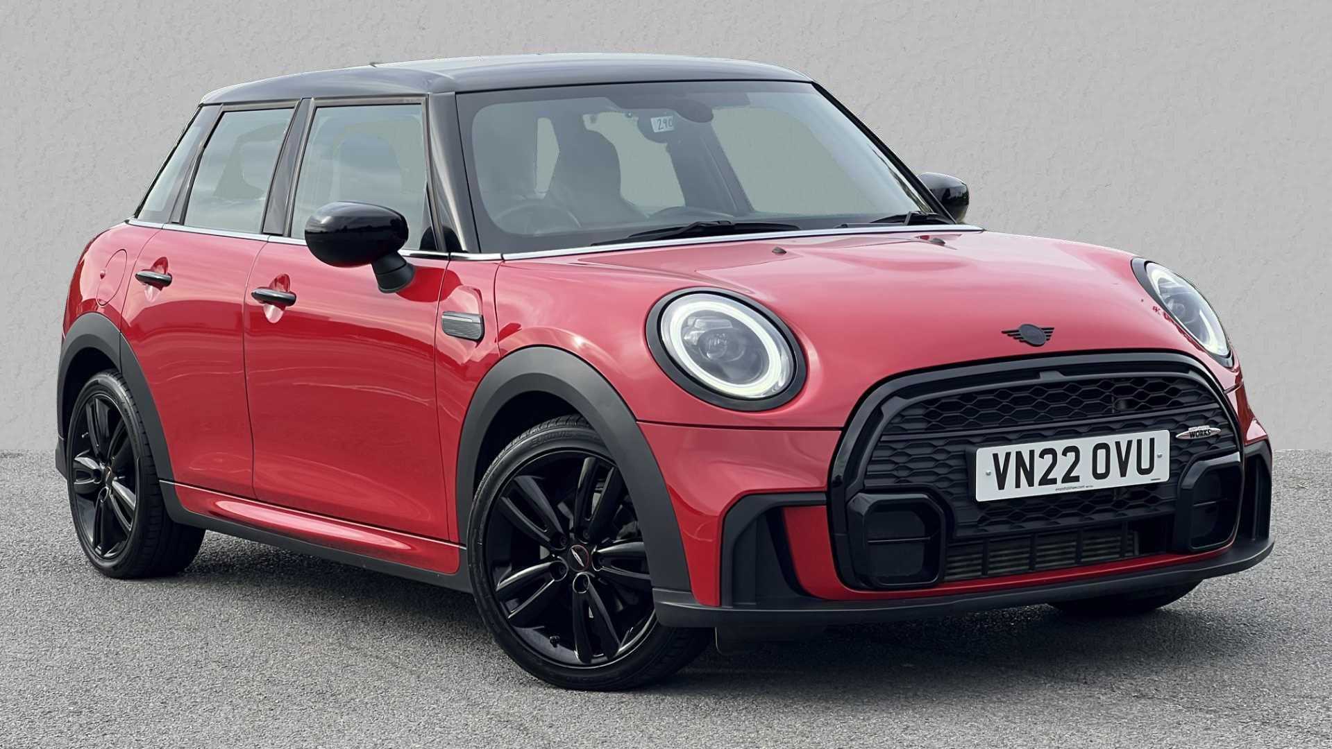 Main listing image - MINI Hatchback 5dr