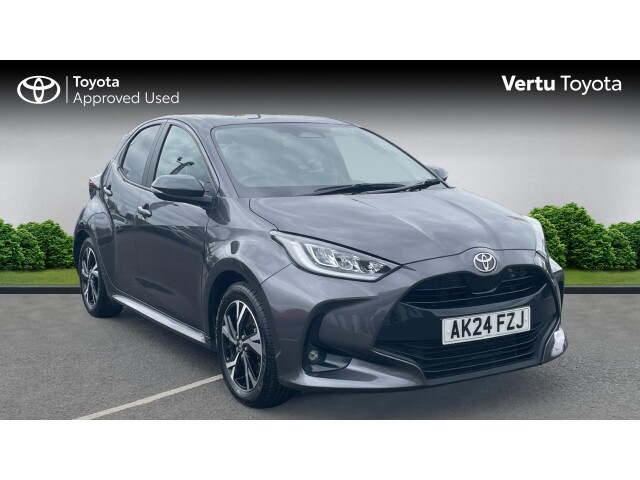 Main listing image - Toyota Yaris