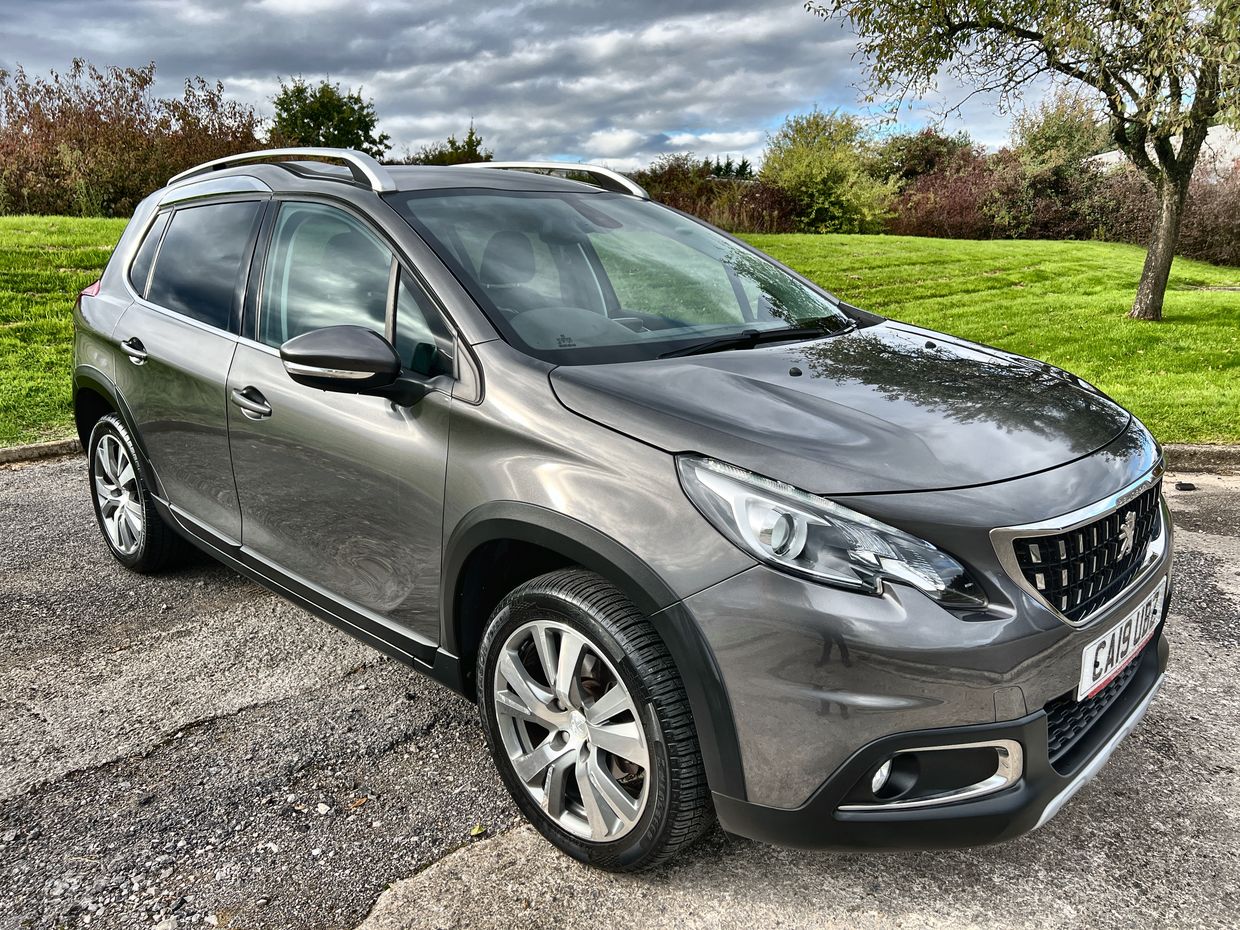 Main listing image - Peugeot 2008