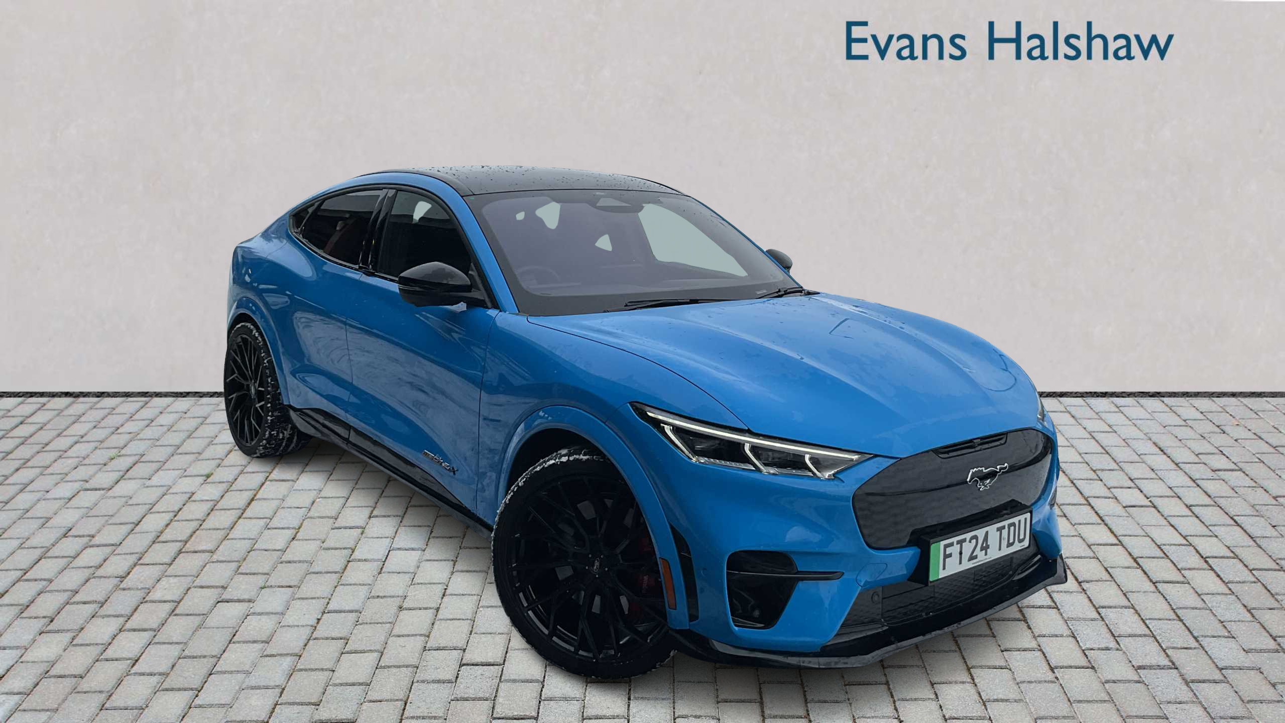 Main listing image - Ford Mustang Mach-E