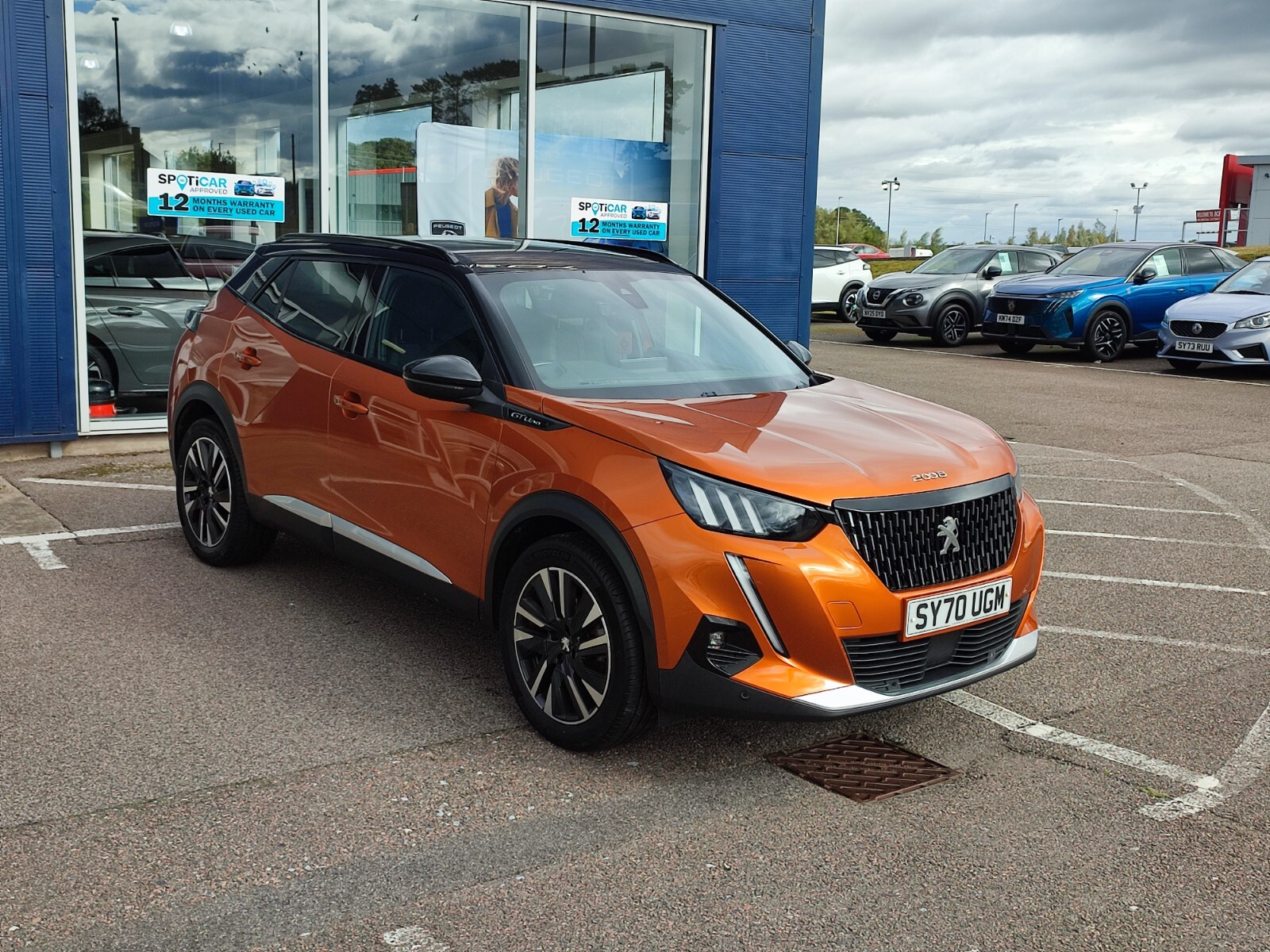 Main listing image - Peugeot 2008