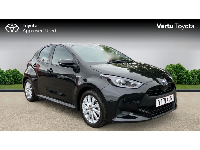 Main listing image - Toyota Yaris