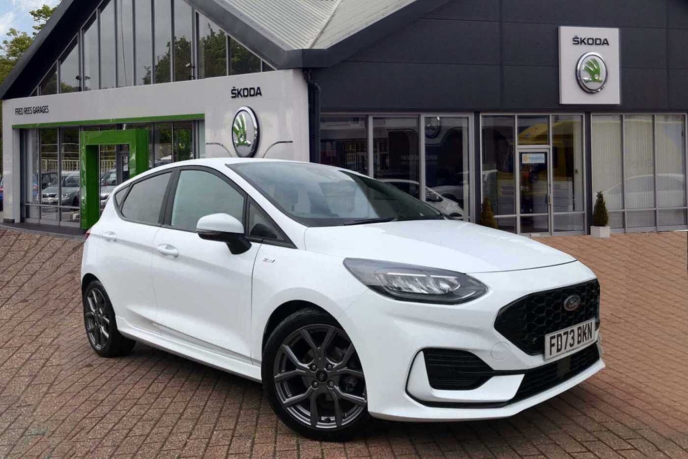 Main listing image - Ford Fiesta