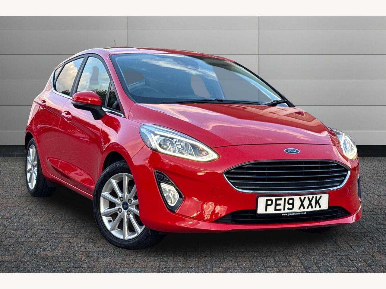 Main listing image - Ford Fiesta