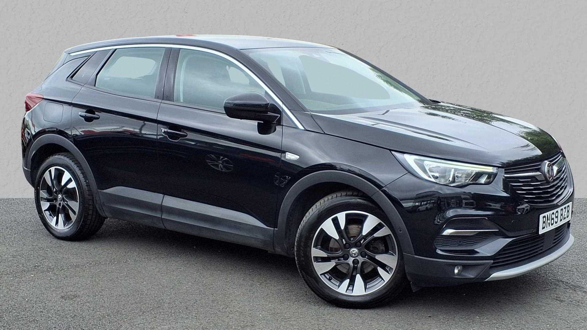 Main listing image - Vauxhall Grandland X