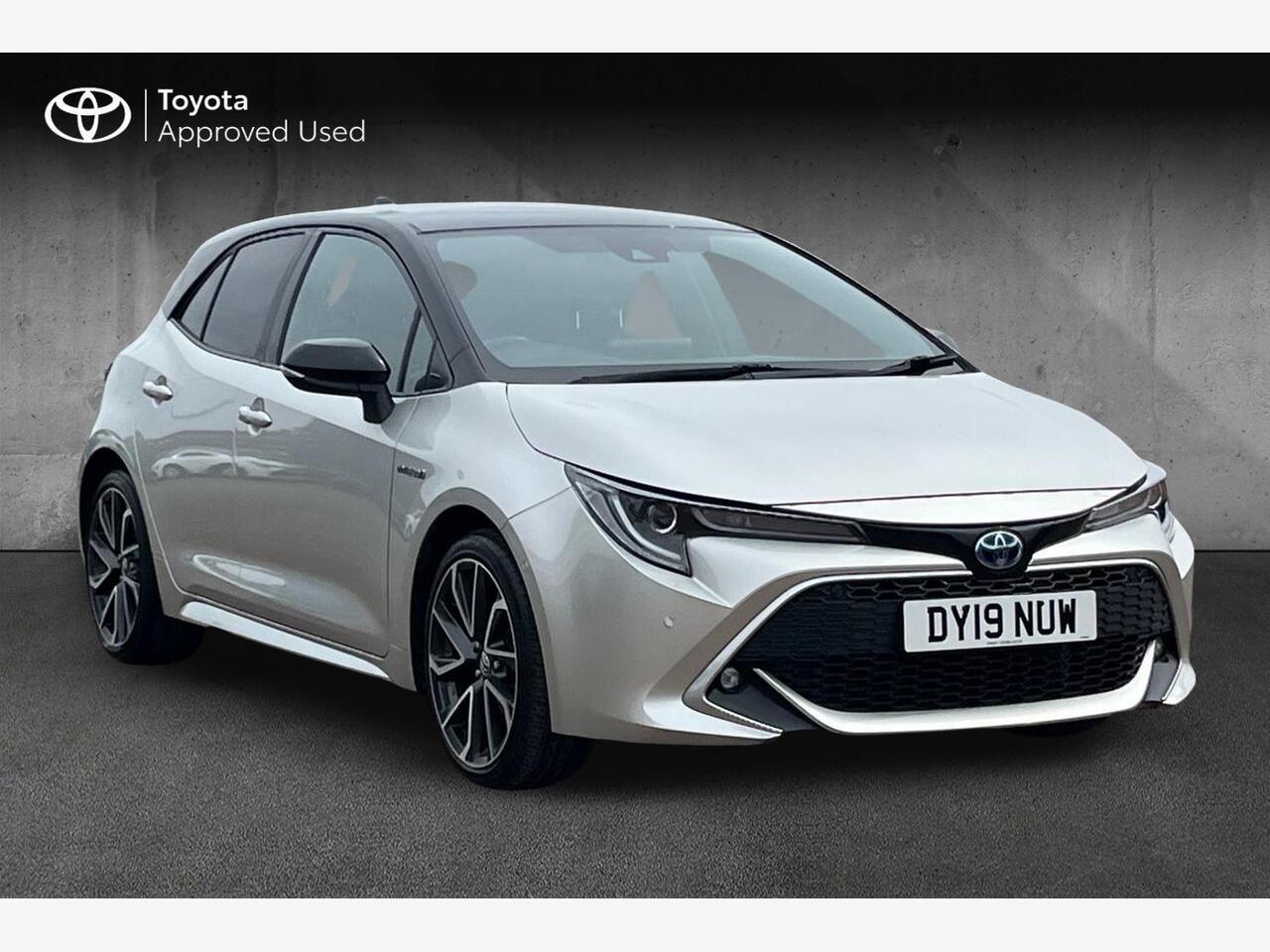 Main listing image - Toyota Corolla
