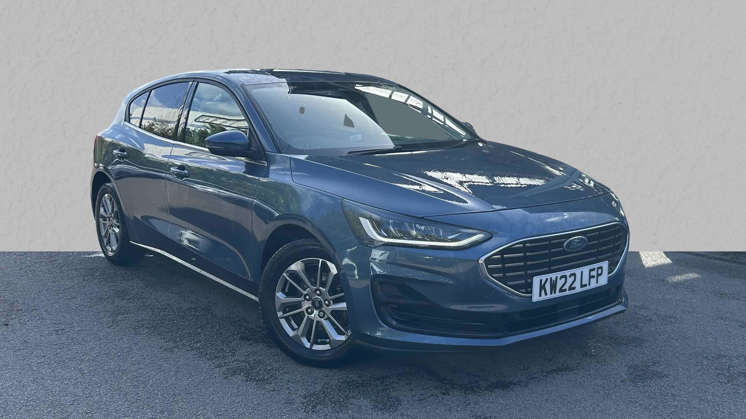 Main listing image - Ford Focus