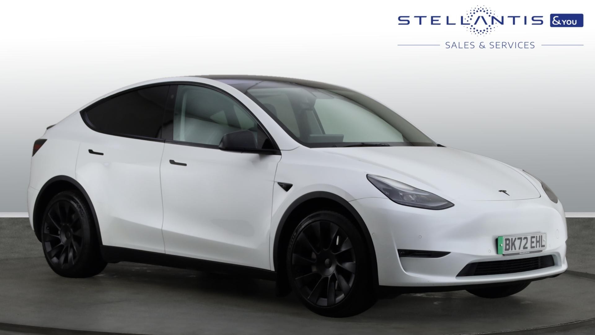 Main listing image - Tesla Model Y