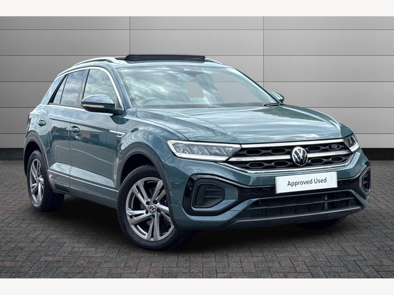 Main listing image - Volkswagen T-Roc